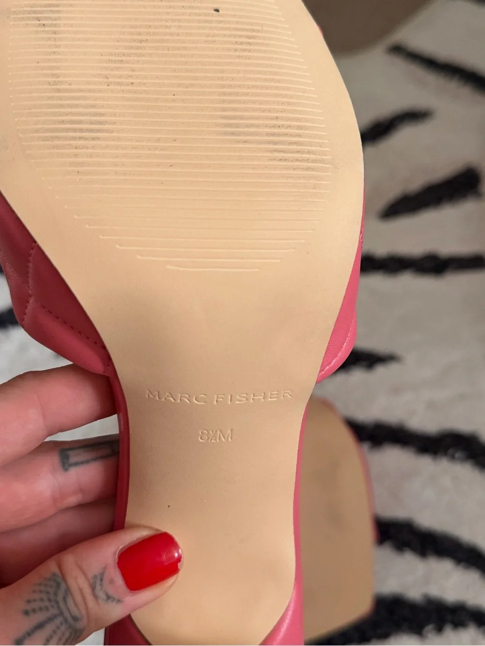 Marc Fisher Coral Pink Quilted Stud Slide Mules - Picture 5 of 7